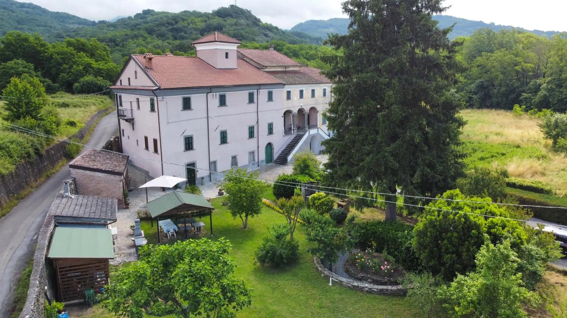 Villa Amanda Scorcetoli 게스트하우스
